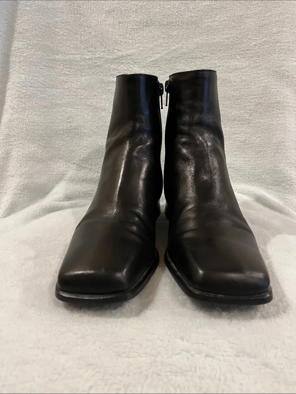 Minimalist Chunky Heel Black Leather Square Toe Ankle Boots Retro. Size 7.5